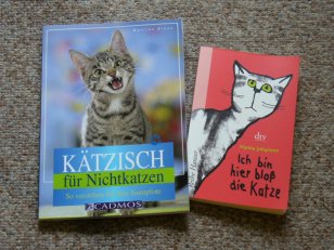 Katzenbücher · © Marie-Lene Riesen